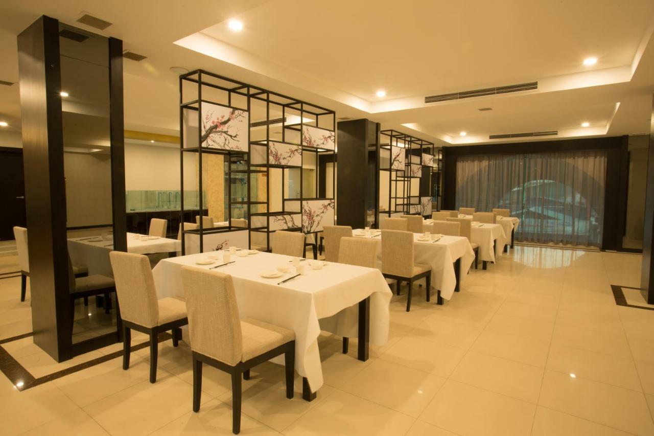 Herman International Hotel Phnom Penh Exterior foto